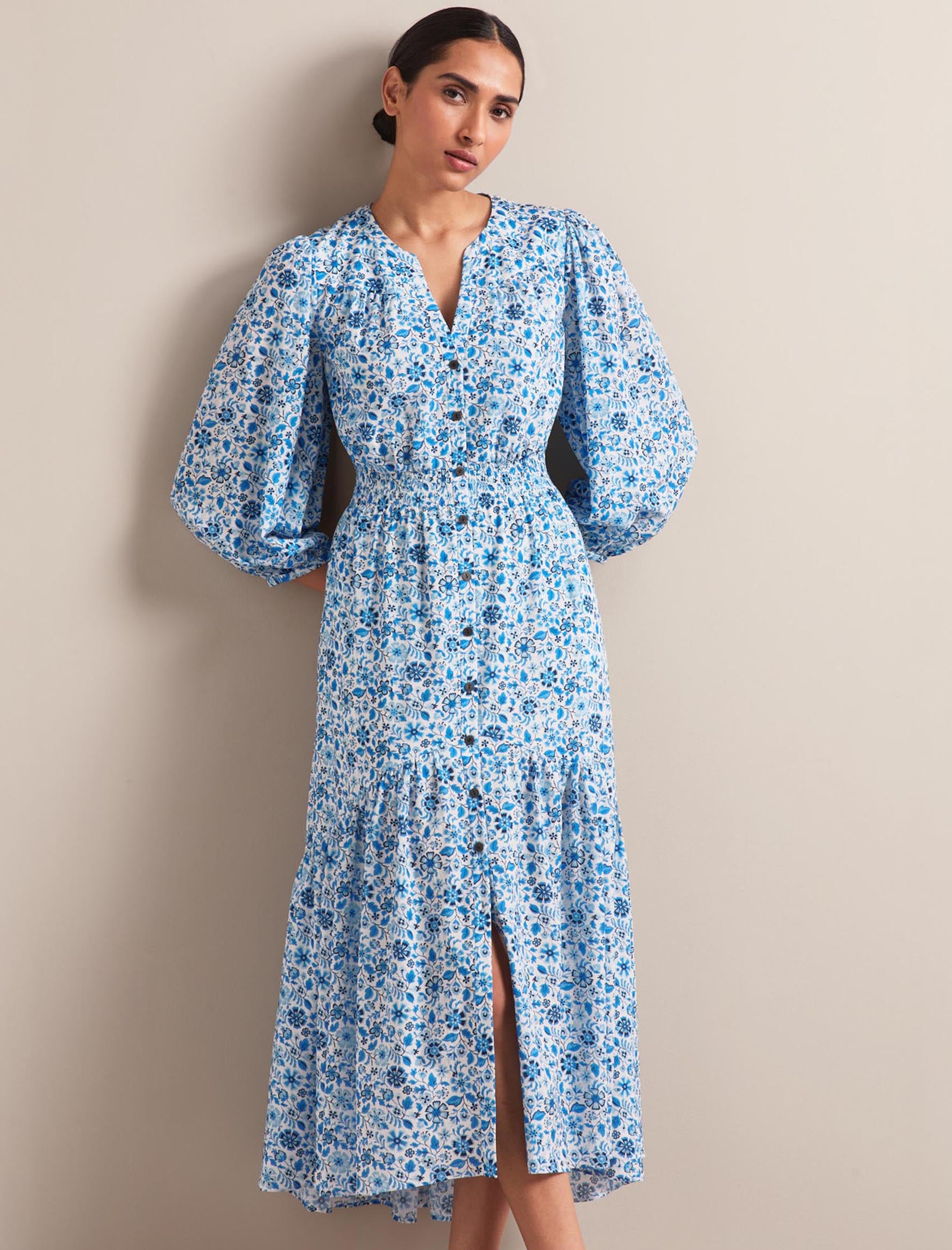 Aspen Cotton Blend Maxi Dress - White Blue Ditsy Carnation Print - Image 9