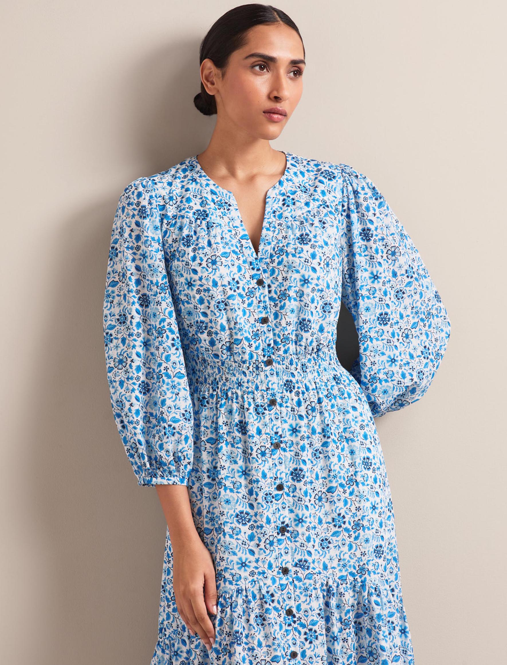 Aspen Cotton Blend Maxi Dress - White Blue Ditsy Carnation Print - Image 10